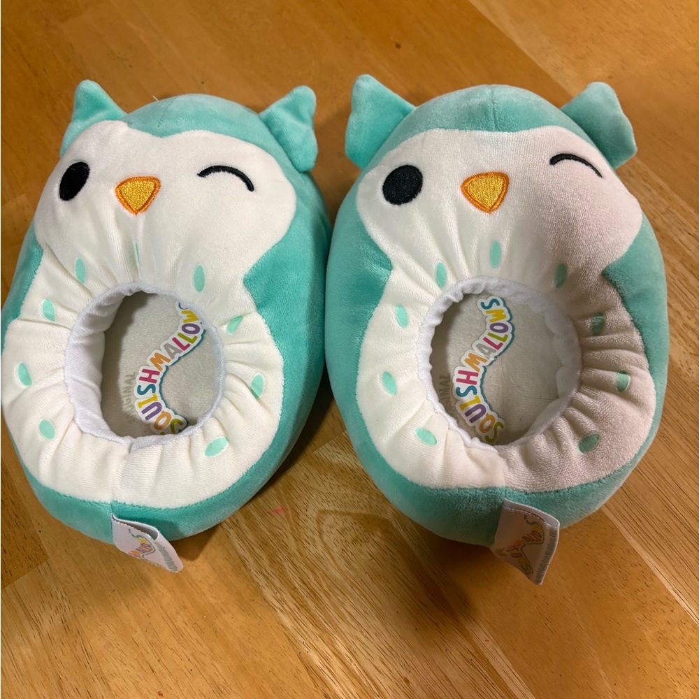 Squishmallow Cute Owl Plush Slippers Kids 11/12